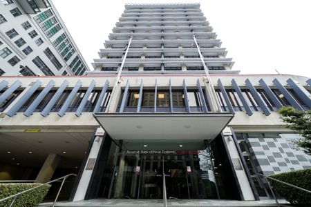 ニュージーランド準備銀行の建物。2025年9月24日撮影（２０２６年　ロイター/Marty Melville）