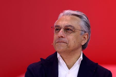 　６月１５日、フランスの大手自動車メーカー、ルノーは、ルカ・デメオ最高経営責任者（ＣＥＯ・写真）が７月中旬に退任すると発表した。写真は１１日、パリで撮影（２０２５年　ロイター/Gonzalo Fuentes）