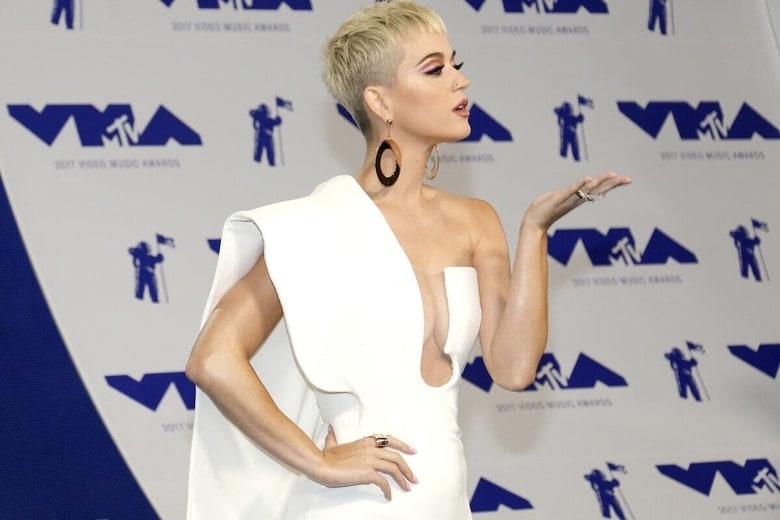 ケイティ・ペリー　Tinseltown-Shutterstock