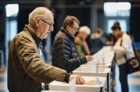 住民投票は「平和の処方箋」か「新たな火種」か...「もっとも民主主義的」な意思決定手段の魅力と限界