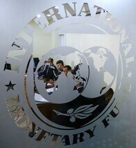 ＩＭＦが世界成長率予想を下方修正　中国景気減速や原油安で