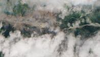 ネパール氷河崩壊、気候変動が誘発の可能性　科学者ら指摘