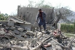 アフガニスタン、パキスタンからの戦闘員28人を殺害＝国防省