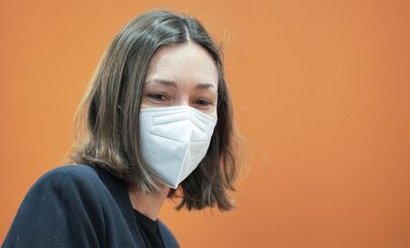 ドイツのシュピーゲル家族・女性相が１１日、辞任を表明した。環境相を務めていた西部ラインラント・プファルツ州で１７０人以上が死亡した昨夏の洪水発生直後に休暇を取ったとの批判を受けたもの。ショルツ政権初の閣僚辞任となる。３月１６日、ベルリンで撮影（２０２２年　ロイター/Michael Kappeler）
