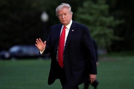 　７月１１日、米政府関係者は、当初年内を計画していたトランプ米大統領による英国への公式訪問が来年に延期される見通しになったと明らかにした。ワシントンで８日撮影（２０１７年　ロイター/Yuri Gripas）