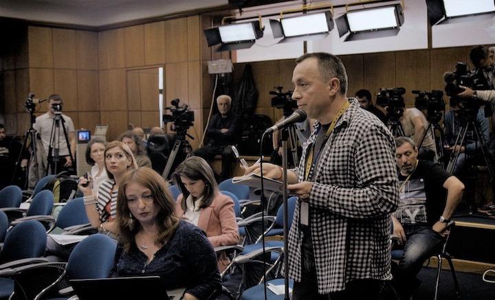 医療や政治の腐敗を暴き出すルーマニア映画『コレクティブ 国家の嘘』