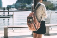 母は「見た目は大人・頭脳は子ども」。母親の世話と家事に追われたけれど、私は一人じゃない