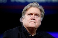 米共和党、移民政策巡る対立で18年下院選は過半数割れの可能性＝バノン