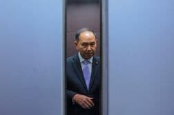 タイ国際航空ＣＥＯ「解任された」、バンコク洪水対応で混乱