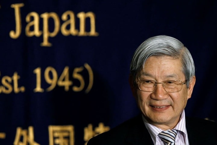 2011年4月26日、日本外国特派員協会で記者会見する五百旗頭真・東日本大震災復興構想会議議長　REUTERS/Issei Kato