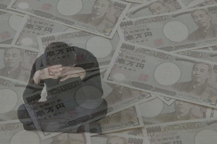 返済ができずに奨学金破産に陥る人もいる　takasuu/iStock.