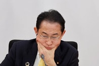 岸田首相の長男にボーナスは支払われる