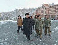平昌五輪へ北朝鮮スキー場での南北合宿案、経済制裁に抵触の可能性