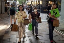 中国鉱工業生産、5月は4.5％増に加速　小売売上高は減少