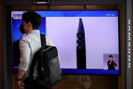 　韓国の趙賢東外務第１次官は８日、北朝鮮による最近のミサイル発射は深刻な挑発だとの認識を示した。写真はソウルで５月に撮影（２０２２年　ロイター/Kim Hong-Ji）