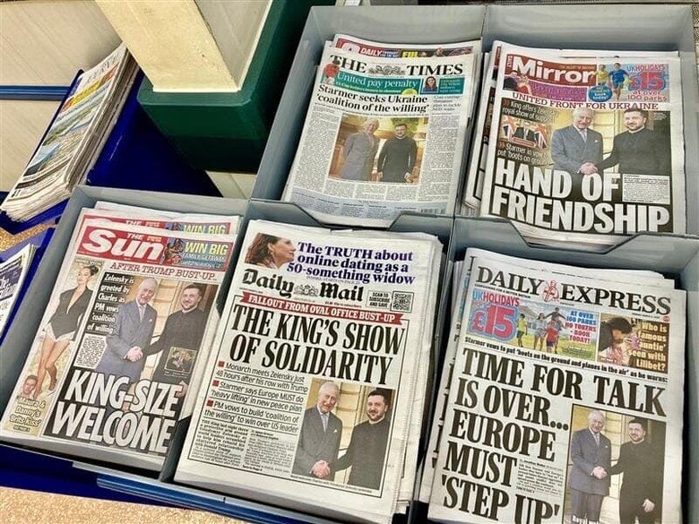 2025年3月にゼレンスキー大統領が訪英した際のチャールズ国王との面会の様子はメディア各紙でも大きく取り上げられた　Steve Travelguide-shutterstock-