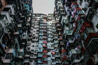 「給与所得者の保護政策はどの国でも後退している」ジグレール教授の経済講義