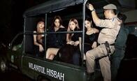 K-POPアイドルBLACKPINKを宗教警察が逮捕？　公演控えたインドネシアでパロディ写真が議論に