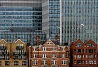 ロンドンがNYを僅差で押さえ首位、東京5位　国際金融センター格付け