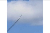 【動画】ウクライナ機、超低空から「滑空爆弾」発射...防空ミサイルを「神回避」し、ピンポイント爆撃成功の瞬間
