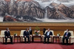 沖縄・玉城デニー県知事の訪中と、習近平の「琉球」発言が放つ強烈な政治的メッセージ