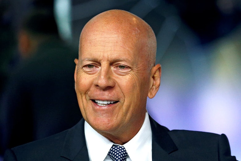 認知症と診断されたブルース・ウィリス（2019年1月、ロンドン）　Henry Nicholls-REUTERS