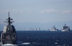 日本政府、ホルムズ派遣の艦船選定へ　米イランの停戦合意見据え＝関係者