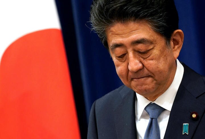 安倍政権は倒れても、改憲準備は終わらない　Franck Robichon/REUTERS