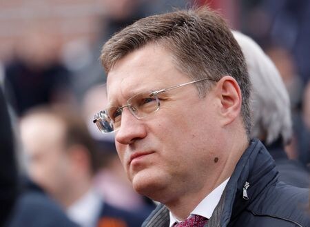 ロシアのノバク副首相は２５日、イランと石油・ガスの相互供給や物流ハブの設置について協議したと明らかにした。写真はノバク副首相。モスクワで９日撮影。（2022年 ロイター/Maxim Shemetov）