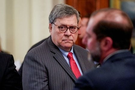 　２月１８日、米ワシントン・ポスト紙は、バー司法長官（写真）が辞任を検討していると伝えた。写真はワシントンで６日撮影（２０２０年　ロイター／Joshua Roberts）