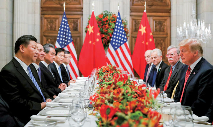 対米貿易交渉は弱腰だった　KEVIN LAMARQUE-REUTERS