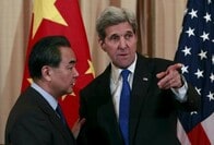 中国外相、米ケリー国務長官へ「主権と安全保障の利益を脅かす言動慎むよう」求める