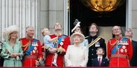 ハリー&メーガンは？ 黒い服にタイツ...フィリップ殿下の死去で適用される英王室の厳格な規定