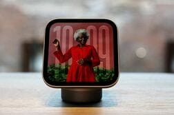 アップル新端末「ホームビュー」、ｉＰｈｏｎｅ連携でＳｉｒｉ強化