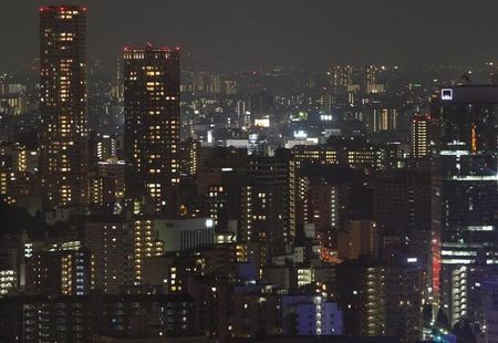 　政府が近く決定する、コロナ禍における「原油価格・物価高騰総合緊急対策」の原案が判明した。写真は都内で２００９年７月撮影（２０２２年　ロイター/Issei Kato）