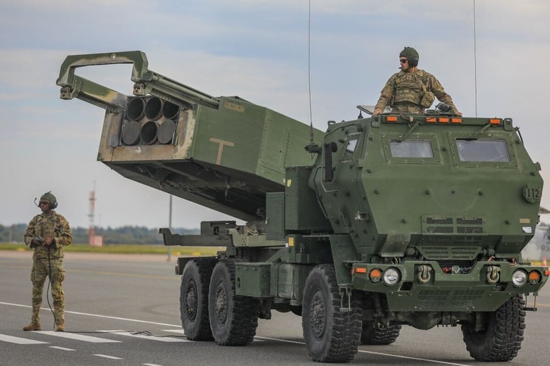 米軍のHIMARS（高機動ロケット砲システム）（2022年9月）　U.S. Army photo by Sgt. Lianne M. Hirano via ABACAPRESS.COM