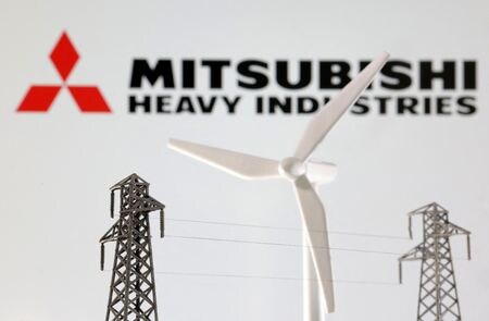 　５月８日、三菱重工業は、２０２５年３月期の連結事業利益（国際会計基準）が前年比２３．９％増の３５００億円になりそうだと発表した。昨年１月撮影（２０２４年　ロイター／Dado Ruvic/Illustration）