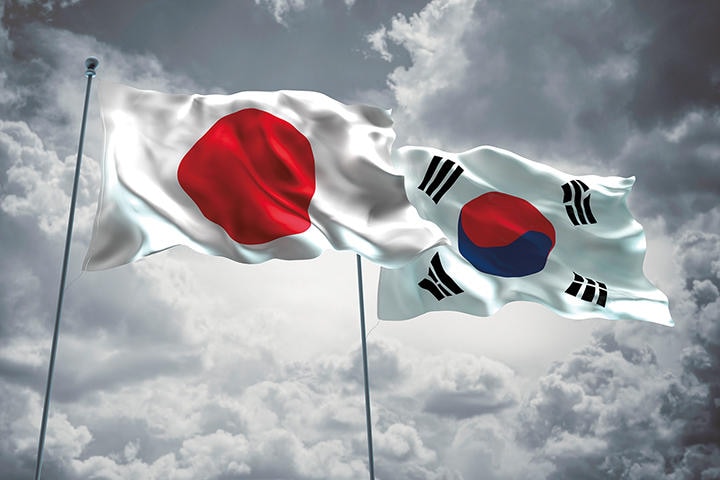 FRESHSTOCK/SHUTTERSTOCK