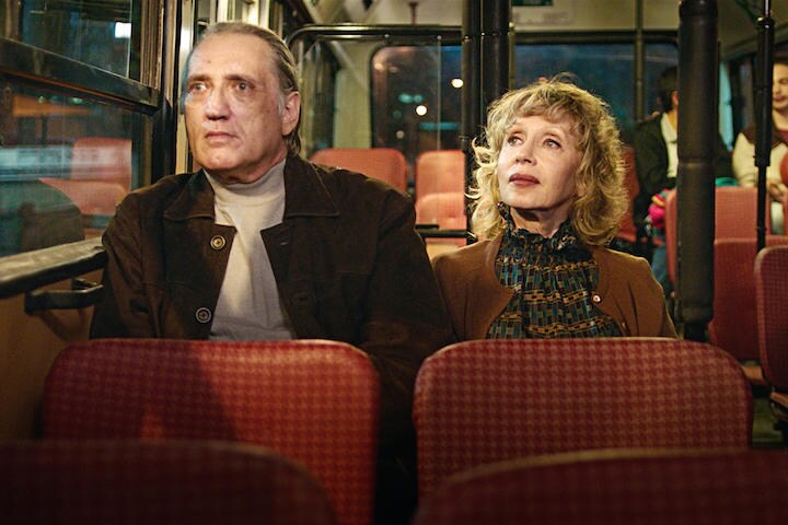 ソ連時代の呪縛から解き放たれていく夫婦の姿が描かれる......『声優夫婦の甘くない生活』