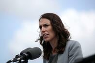 NZアーダーン首相と閣僚ら半年間給与を2割削減　新型コロナウイルスの経済インパクト受け