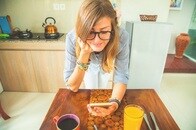 脱スマホ、脱24時間メールを目指せ！　ドイツ企業の働き方改革に注目