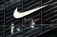 米ナイキ、中国市場不振対策でオンライン販売管理強化　公式チャンネルに集約