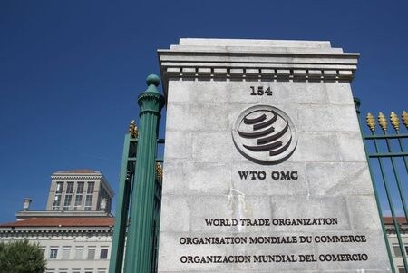 ９月１７日、世界貿易機関（ＷＴＯ）の事務局長選挙で、メキシコとエジプト、モルドバの各候補者が撤退する見込みだ。ジュネーブのWTO本部で６月撮影（２０２０年　ロイター/Denis Balibouse）