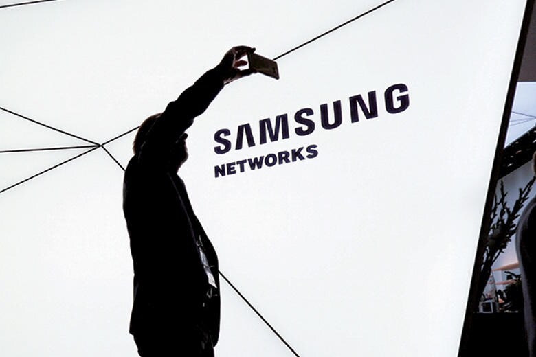 RAFAEL MARCHANTE-REUTERS