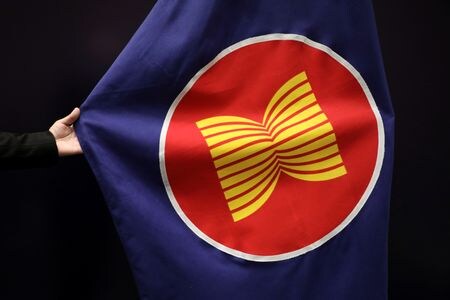 カンボジアの首都プノンペンで５日に開催された東南アジア諸国連合（ＡＳＥＡＮ）と日米中ロの外相会議は、ミャンマーを巡る取り組みについて焦点が当てられれると期待されていたが、台湾を巡る緊張が波及し米中の対立が鮮明となった。２０２１年１０月撮影（２０２２年　ロイター/Lim Huey Teng）