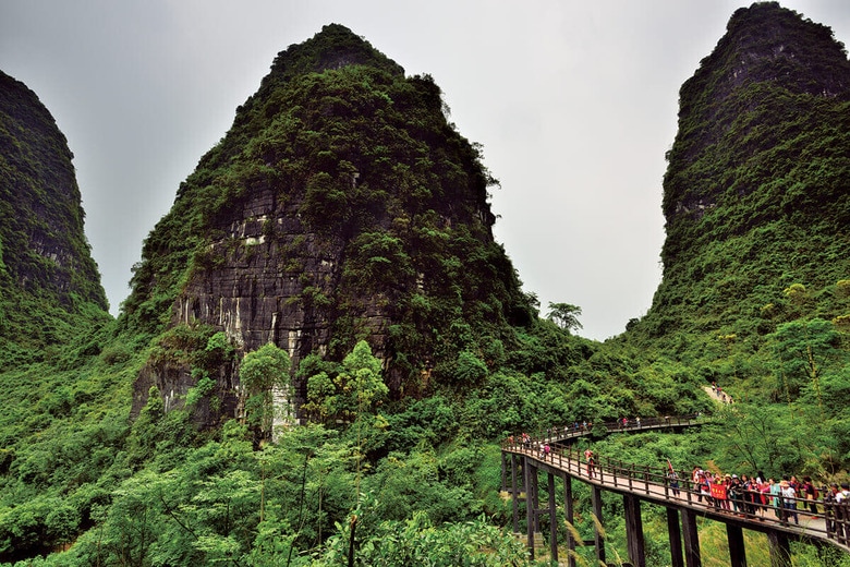 陽朔県（中国・広西チワン族自治区）　LUXIANGJIAN4711/GETTY IMAGES