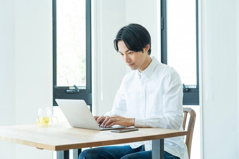 職場に静かに広がる「エセAI人材」（写真はイメージです）　Shutterstock