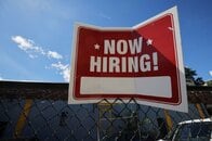 米新規失業保険申請件数は1000件減の20.6万件、一時解雇は低水準維持