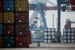 インドネシア、7月輸出は予想上回る6.05%増　3カ月ぶり貿易黒字