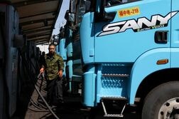 世界の電動トラック・バス販売、25年は中国けん引で50万台突破
